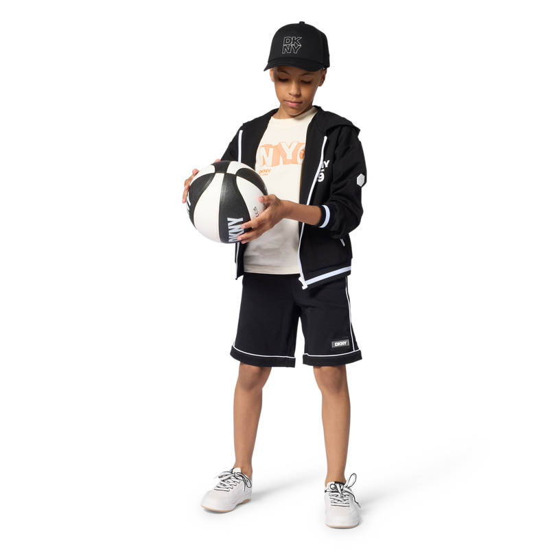 featured_img